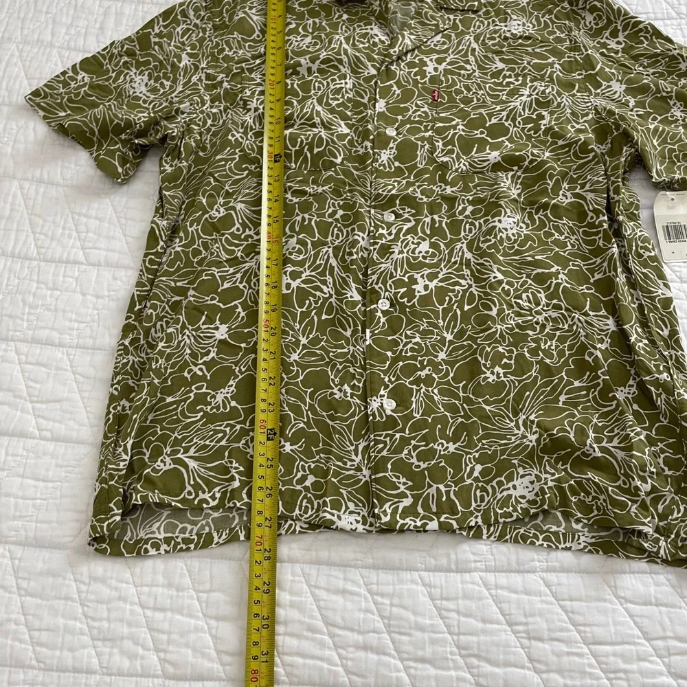 Levis Mens Relaxed Fit Short Sleeve Floral Button Up Shirt Olive Green M NEW